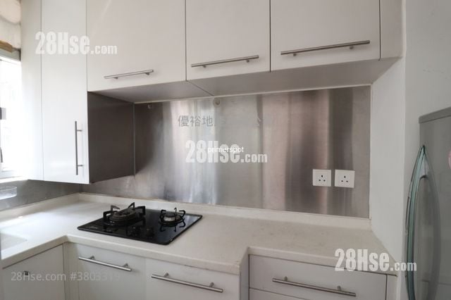Bo Fung Mansion Rental 2 Bedrooms , 1 Bathroom 348 ft²