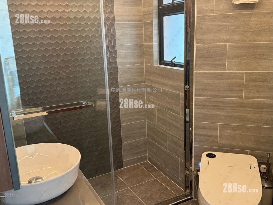 Villa Athena Sell 3 Bedrooms , 2 Bathrooms 727 ft²