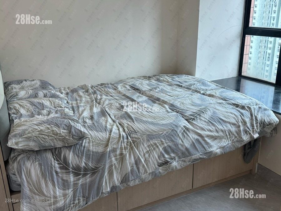 Villa Athena Sell 3 Bedrooms , 2 Bathrooms 727 ft²