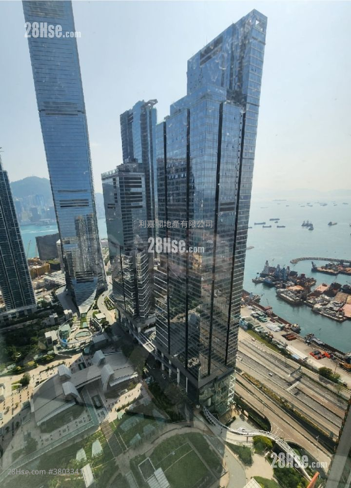 擎天半岛 售盘 2 房 , 2 浴室 808 平方尺