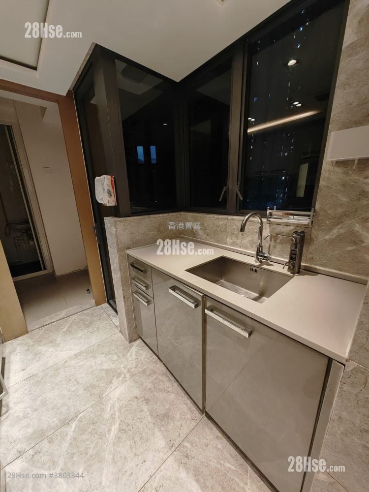 The Wings Rental 5+ Bedrooms , 3 Bathrooms 799 ft²