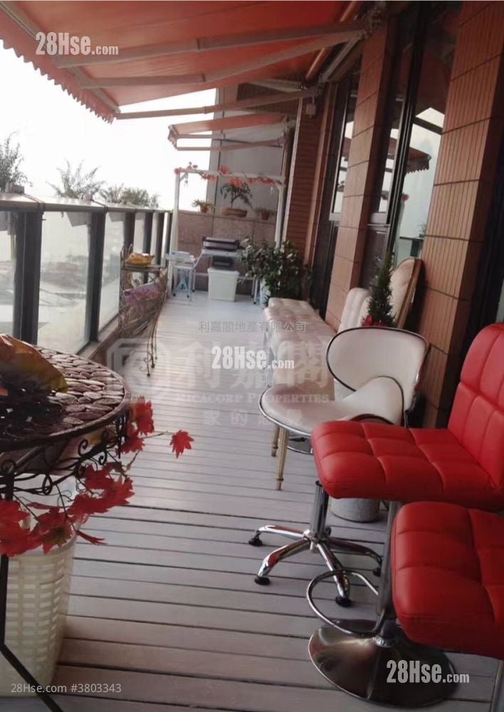 The Arch Sell 3 Bedrooms , 3 Bathrooms 934 ft²