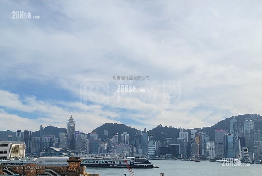 The Arch Sell 3 Bedrooms , 3 Bathrooms 934 ft²