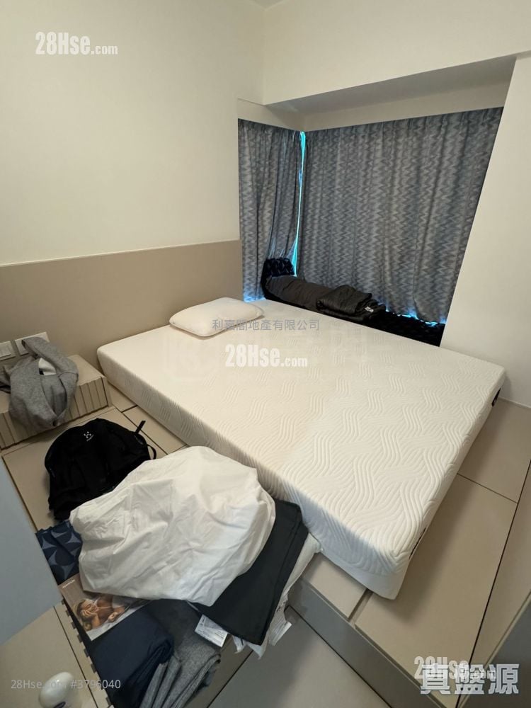 Aquamarine Rental 2 Bedrooms , 1 Bathroom 497 ft²