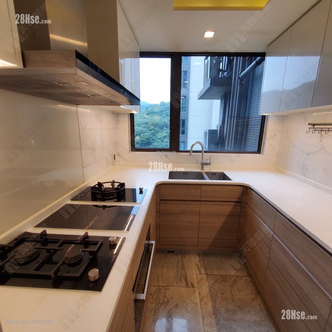 Dragons Range Sell 3 Bedrooms , 3 Bathrooms 952 ft²