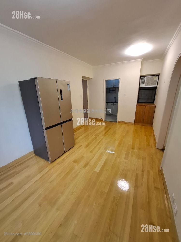 Roca Centre Rental 3 Bedrooms , 1 Bathroom