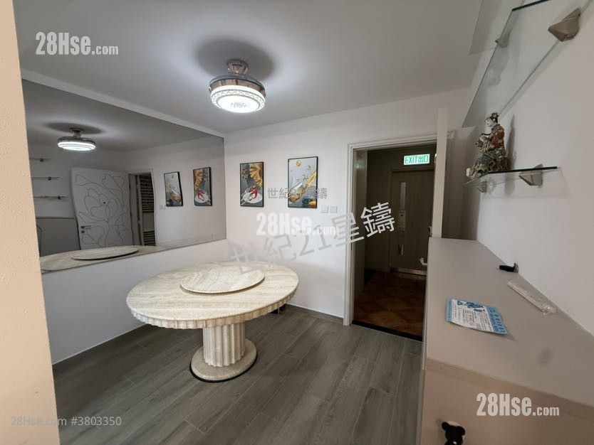 置富花园 租盘 3 房 , 1 浴室 588 平方尺