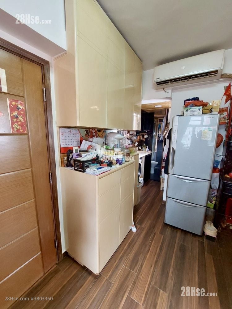 鸿运大厦 售盘 2 房 , 1 浴室 253 平方尺