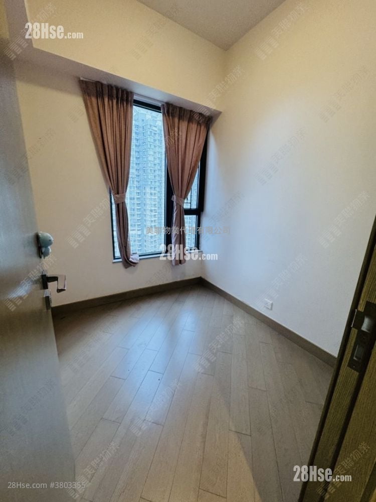 Wings At Seaii Sell 2 Bedrooms 490 ft²