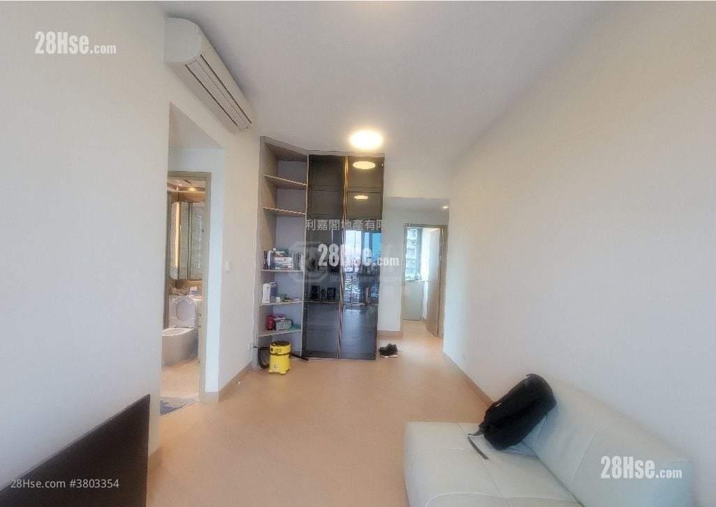 维港滙 售盘 2 房 , 1 浴室 597 平方尺