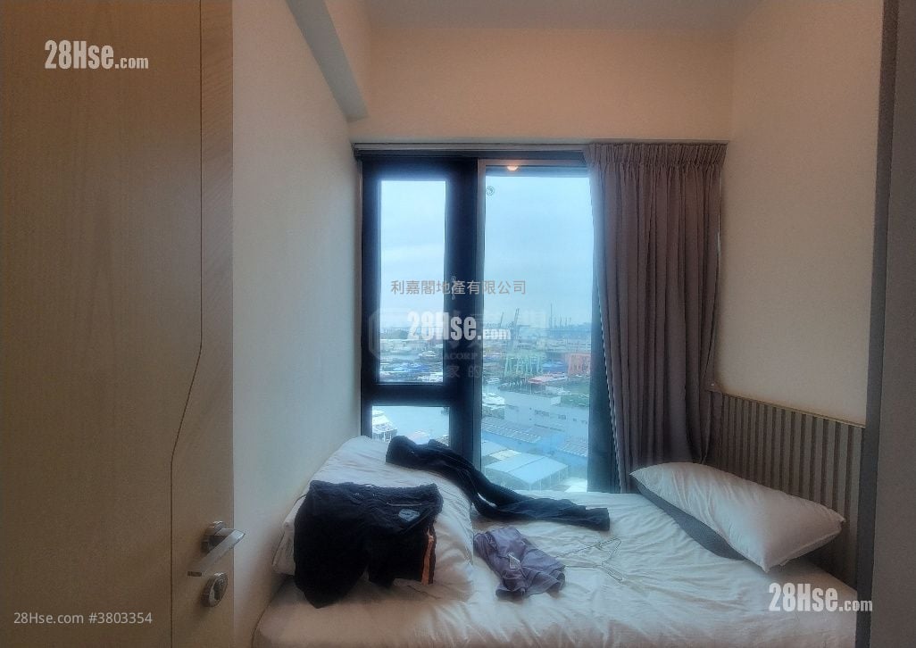 维港滙 售盘 2 房 , 1 浴室 597 平方尺