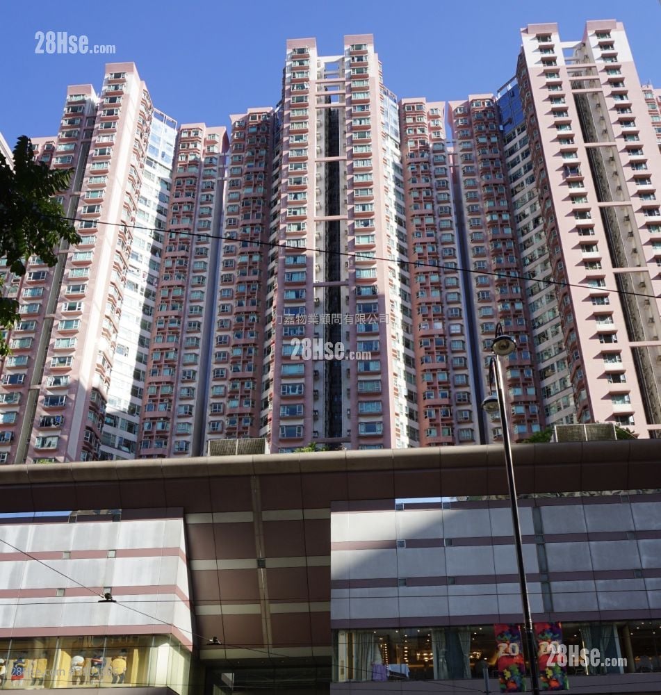 Island Place Sell 3 Bedrooms , 2 Bathrooms 746 ft²