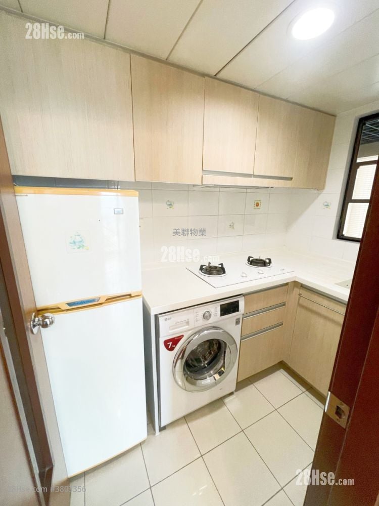 Royal Green Sell 2 Bedrooms , 1 Bathroom 415 ft²