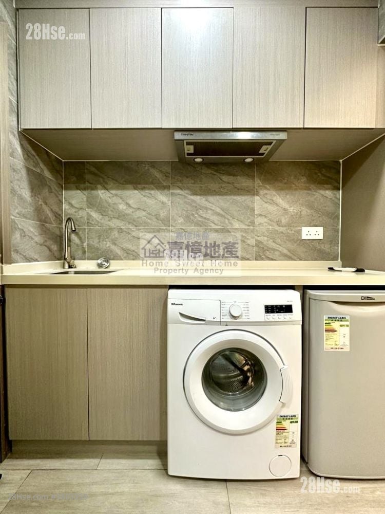 Apartment Rental 1 Bedroom , 1 Bathroom 180 ft²