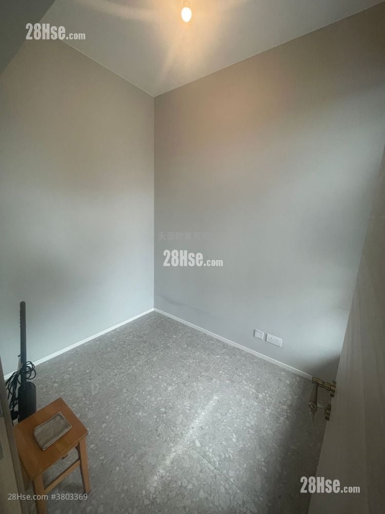 Artisan Garden Sell 1 Bedroom , 1 Bathroom 319 ft²