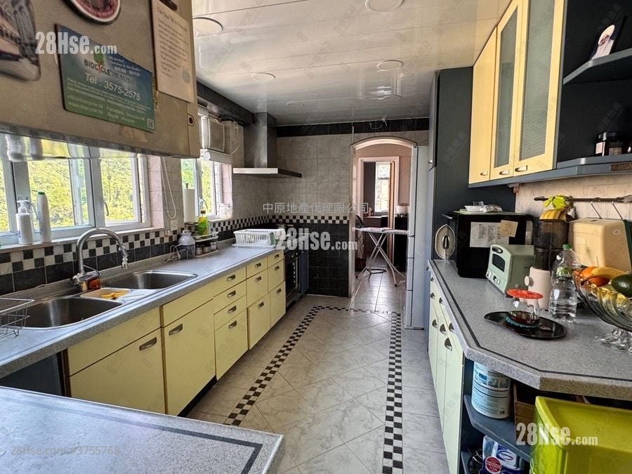 世界花园 售盘 4 房 2,217 平方尺