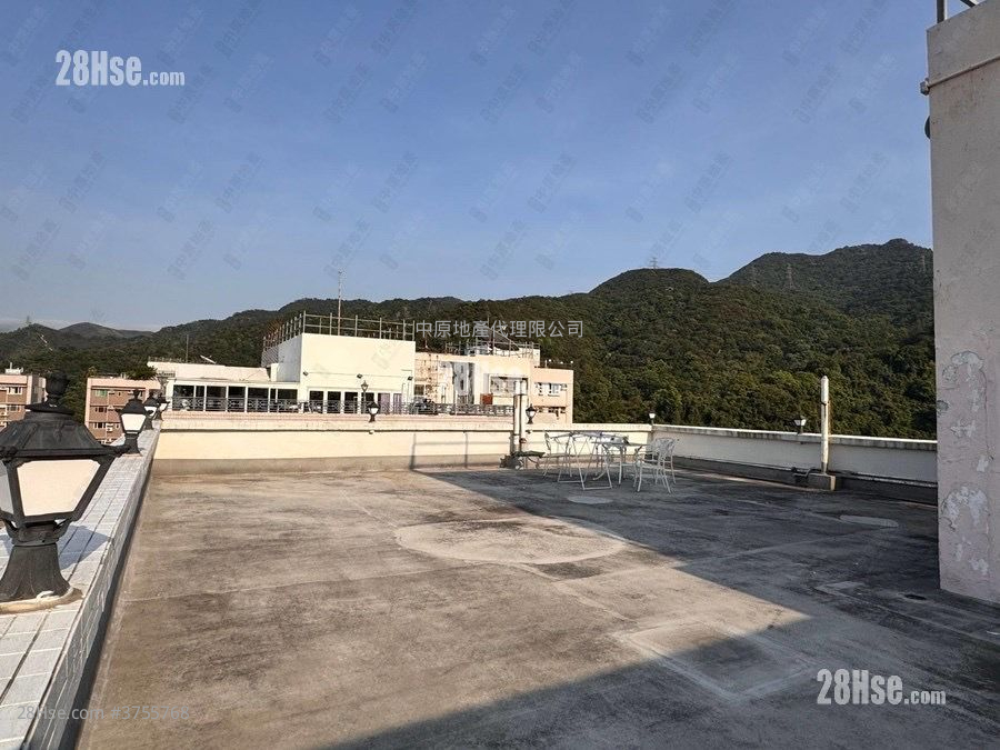 世界花园 售盘 4 房 2,217 平方尺