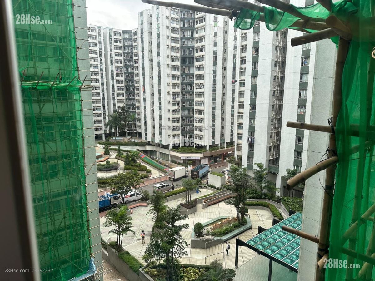 Whampoa Garden Sell 4 Bedrooms , 2 Bathrooms 681 ft²