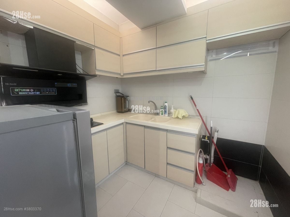 Grand Del Sol Sell 3 Bedrooms , 2 Bathrooms 739 ft²