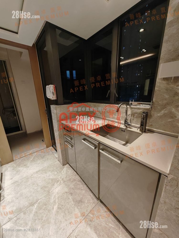 天晋 租盘 4 房 , 3 浴室 799 平方尺