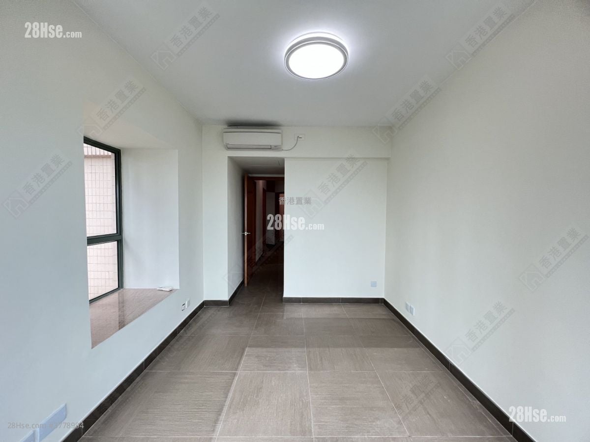 柏景湾 租盘 3 房 848 平方尺