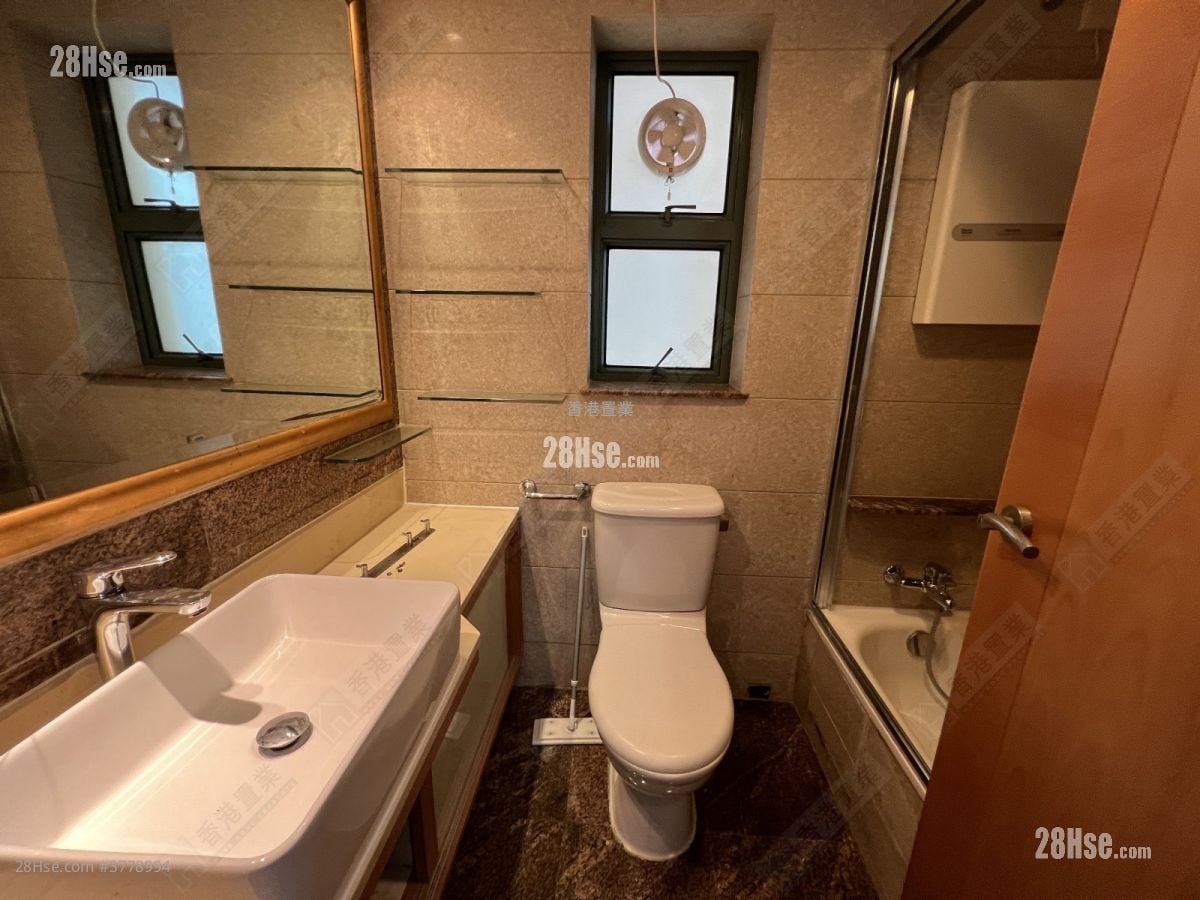 柏景湾 租盘 3 房 848 平方尺