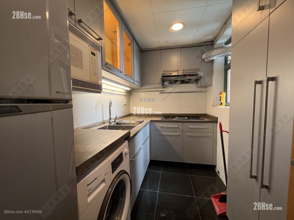 柏景湾 租盘 3 房 848 平方尺