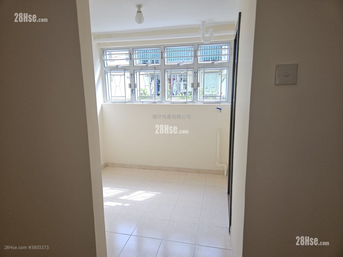 坑口村 售盘 2 房 , 1 浴室 700 平方尺