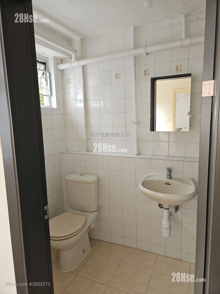 坑口村 售盘 2 房 , 1 浴室 700 平方尺