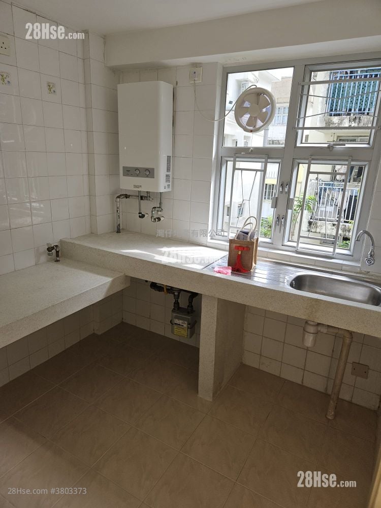 坑口村 售盘 2 房 , 1 浴室 700 平方尺