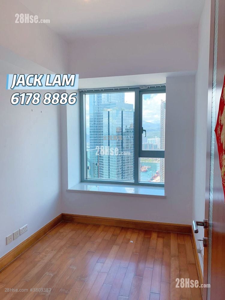 君临天下 租盘 3 房 , 2 浴室 1,084 平方尺