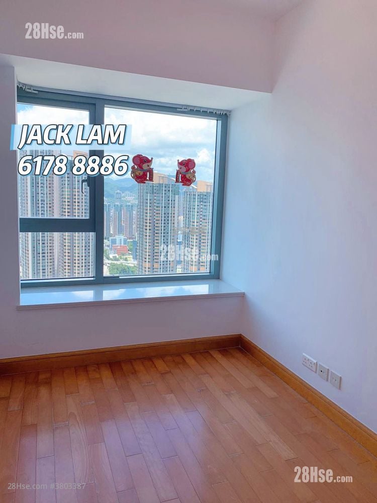 君临天下 租盘 3 房 , 2 浴室 1,084 平方尺