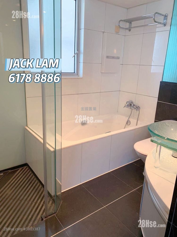 君临天下 租盘 3 房 , 2 浴室 1,084 平方尺