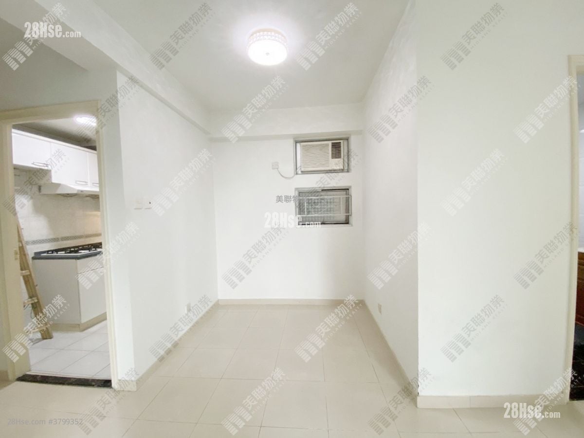 Belair Monte Sell 2 Bedrooms , 1 Bathroom 427 ft²