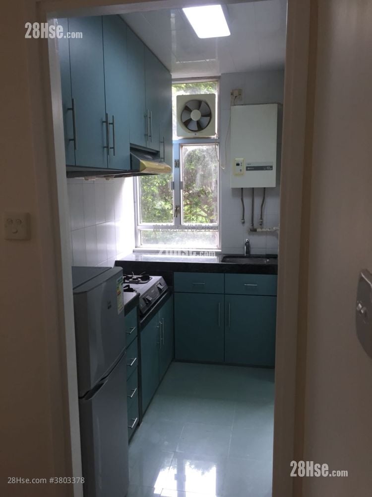 龙蟠苑 售盘 2 房 , 1 浴室 383 平方尺