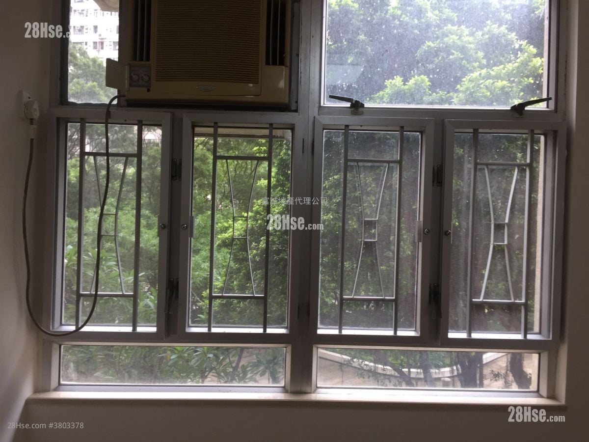 龙蟠苑 售盘 2 房 , 1 浴室 383 平方尺