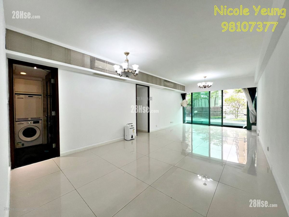 Meridian Hill Sell 3 Bedrooms , 3 Bathrooms 1,355 ft²