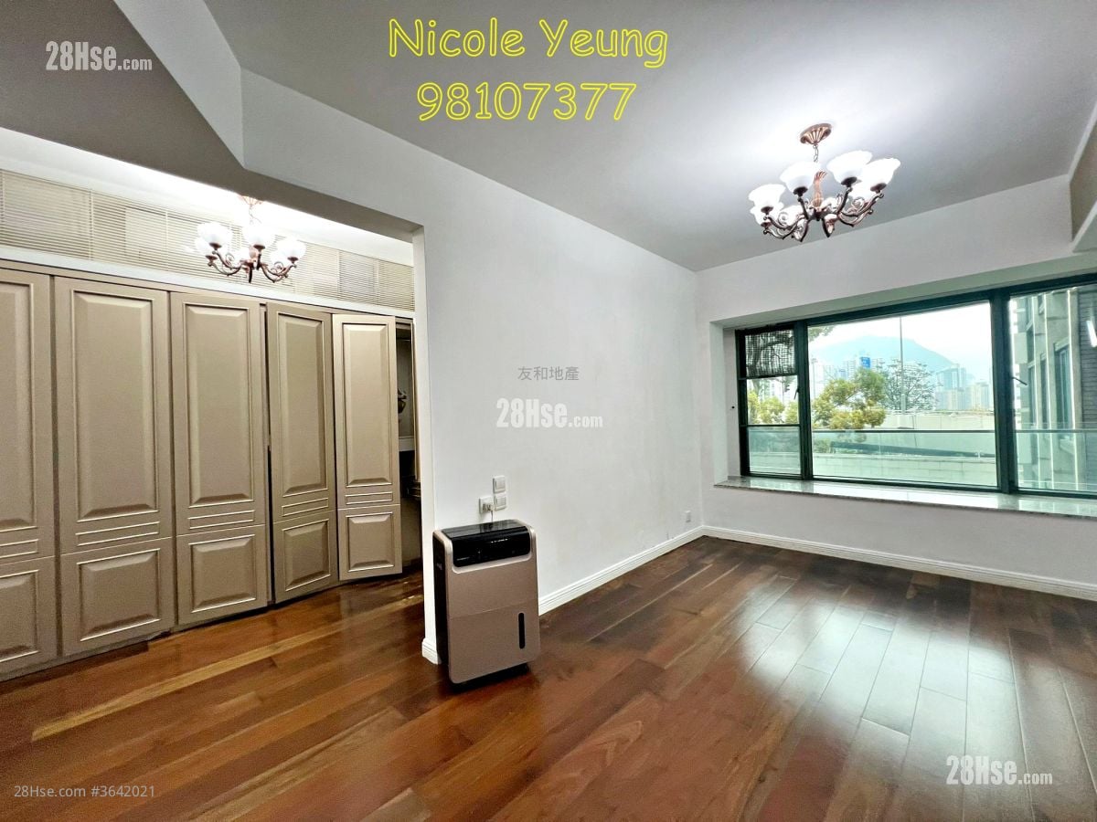 Meridian Hill Sell 3 Bedrooms , 3 Bathrooms 1,355 ft²