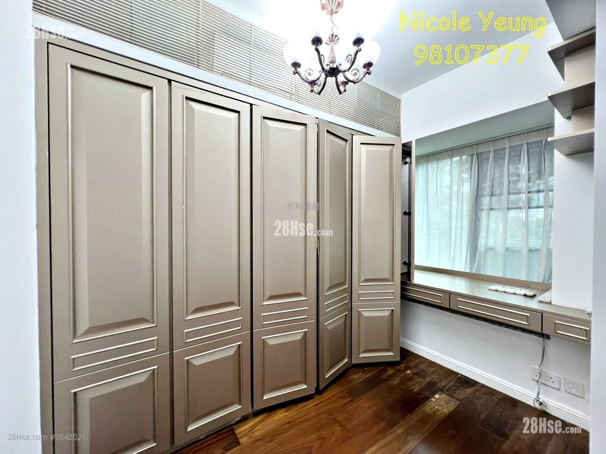 Meridian Hill Sell 3 Bedrooms , 3 Bathrooms 1,355 ft²