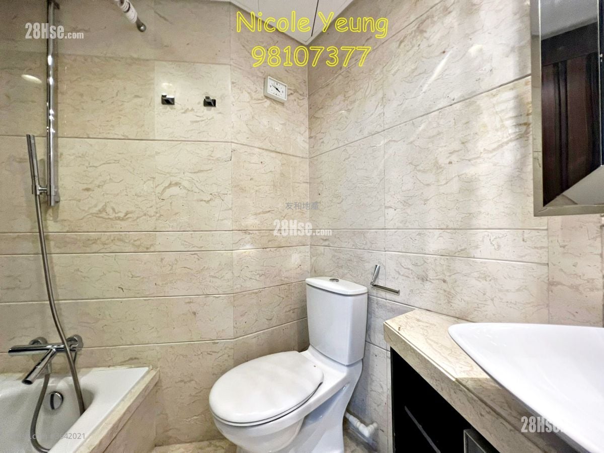 Meridian Hill Sell 3 Bedrooms , 3 Bathrooms 1,355 ft²