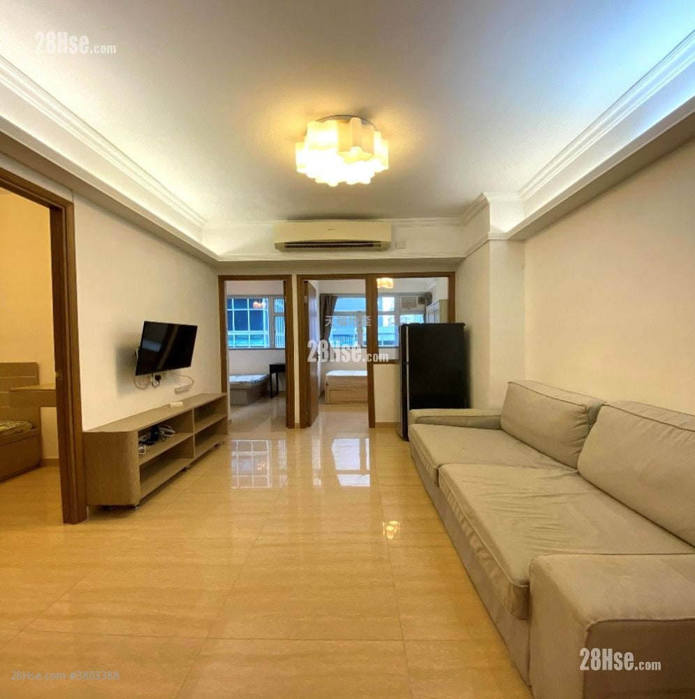 Heung Hoi Mansion Sell 3 Bedrooms , 2 Bathrooms 488 ft²