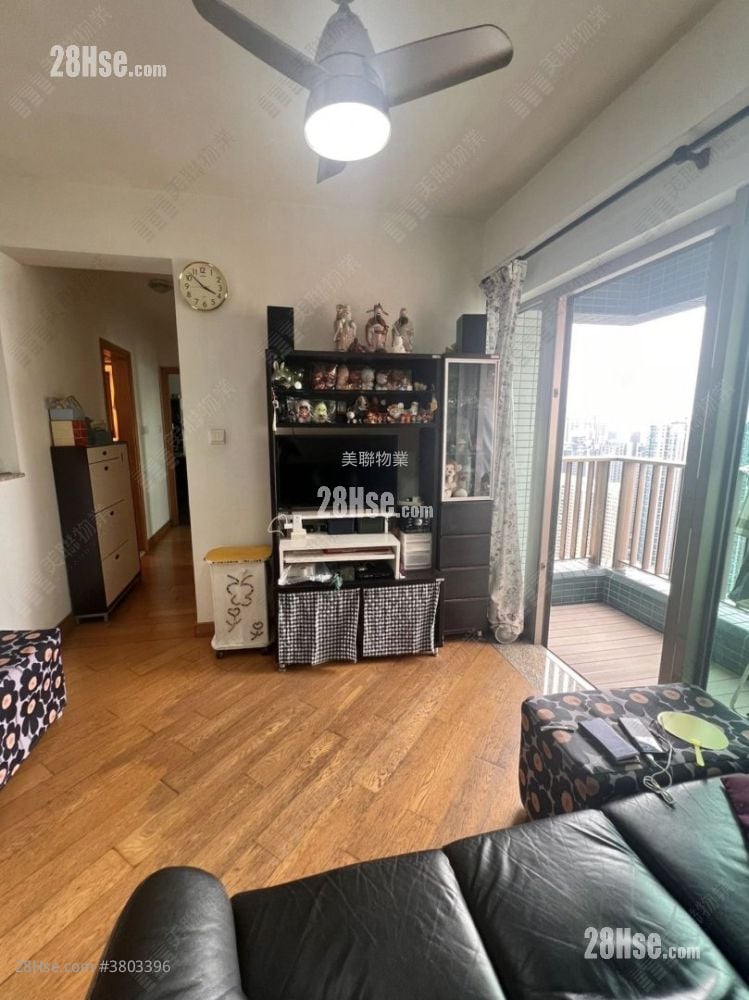 Harbour Green Sell 3 Bedrooms , 2 Bathrooms 541 ft²