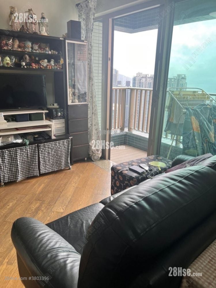 Harbour Green Sell 3 Bedrooms , 2 Bathrooms 541 ft²