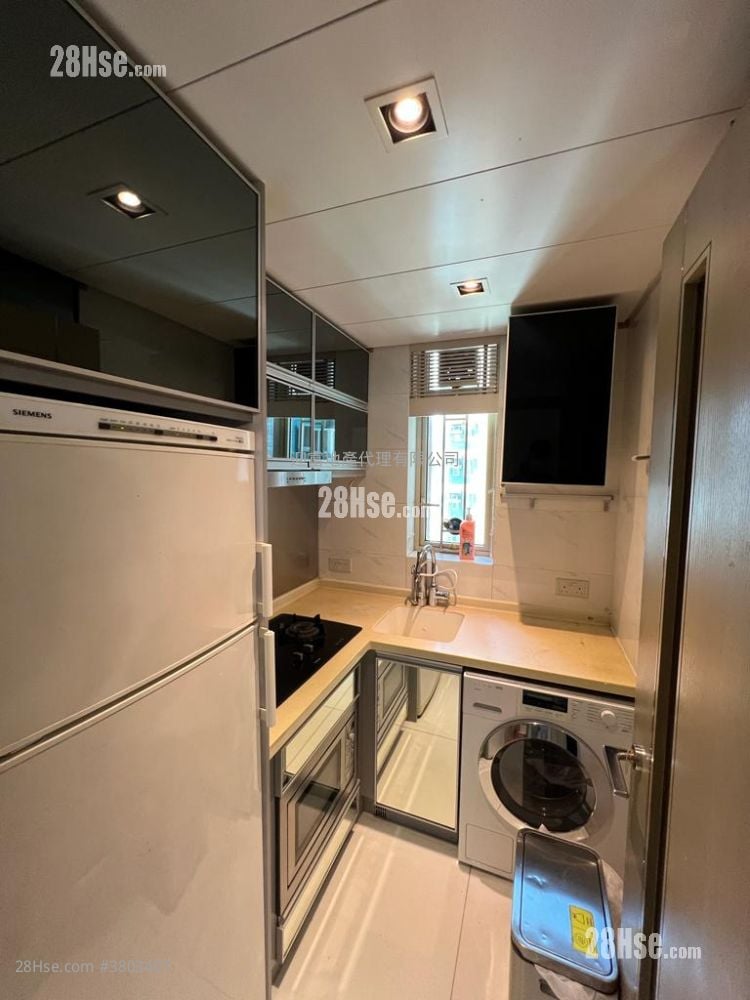 Harbour Place Sell 3 Bedrooms , 2 Bathrooms 593 ft²