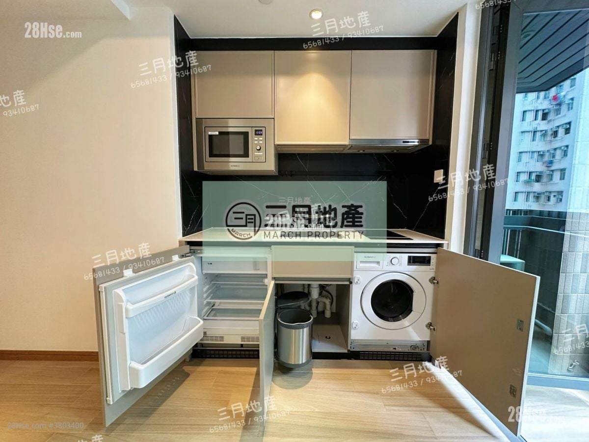 Uptify Sell Studio , 1 Bathroom 172 ft²