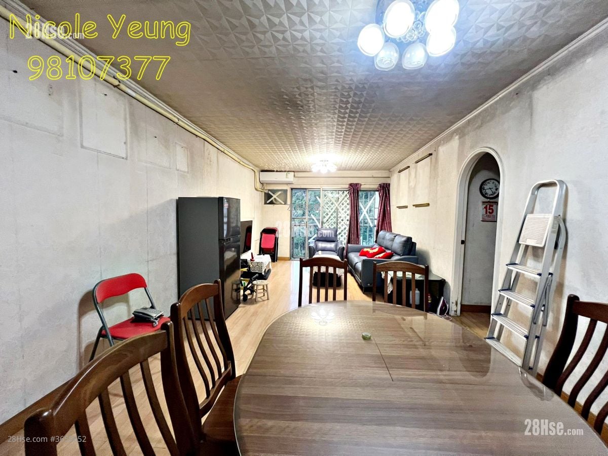 毕架山花园 售盘 3 房 , 2 浴室 844 平方尺