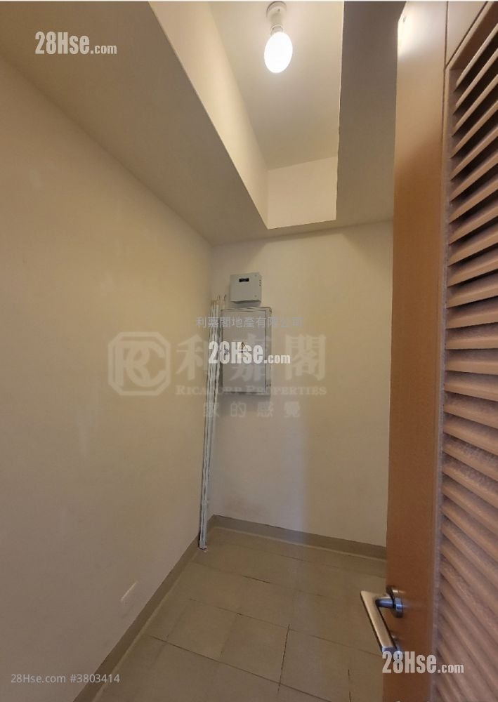 Grand Austin 售盘 4 房 , 3 浴室 1,196 平方尺