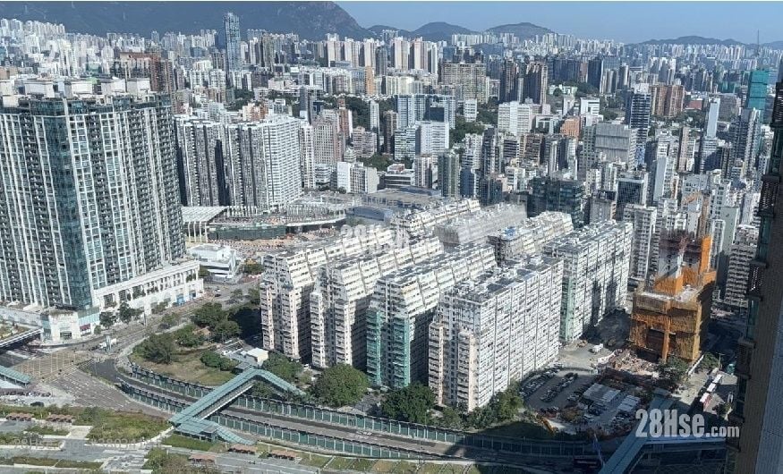 Sorrento Sell 2 Bedrooms , 2 Bathrooms 755 ft²