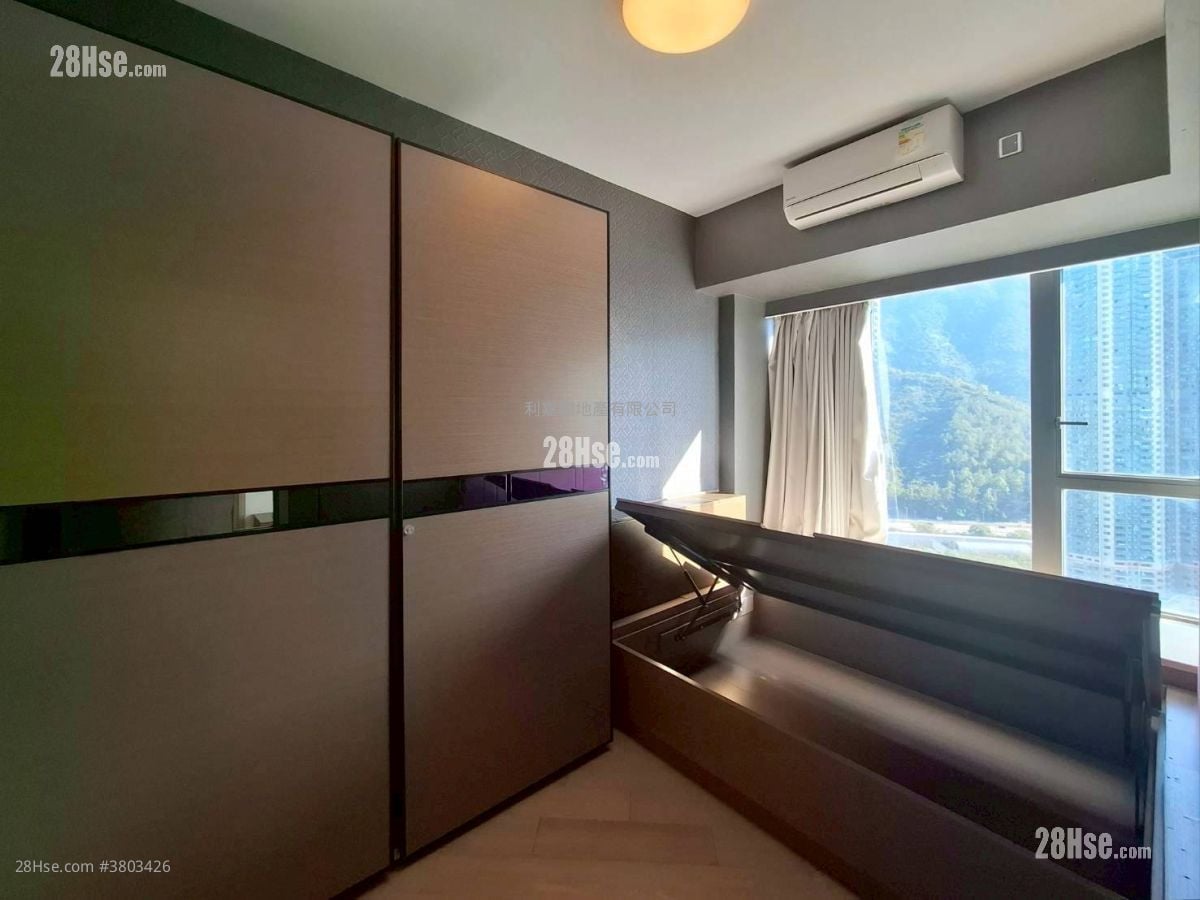 The Visionary Rental 1 Bedroom 434 ft²