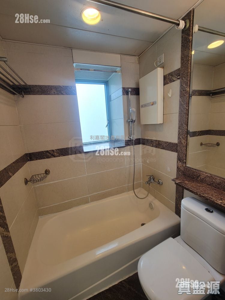 港景峰 租盘 1 浴室 496 平方尺